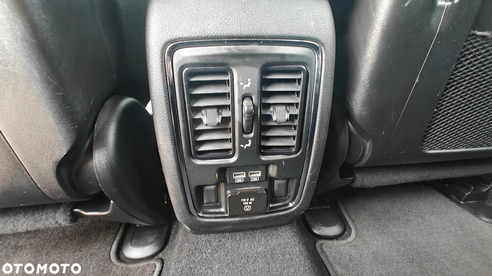 Jeep Grand Cherokee - 17