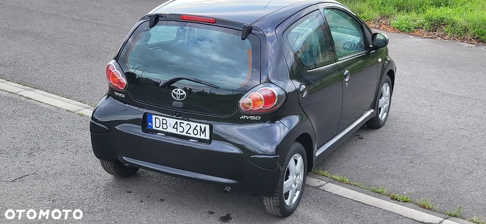 Toyota Aygo City - 6