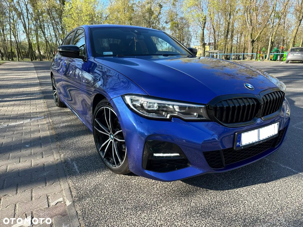 BMW Seria 3 320d xDrive M Sport Shadow sport - 11