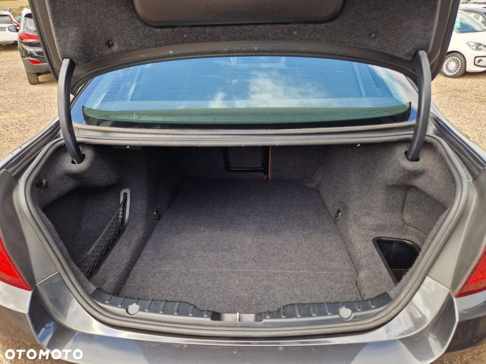 BMW Seria 5 520d Luxury Line - 22