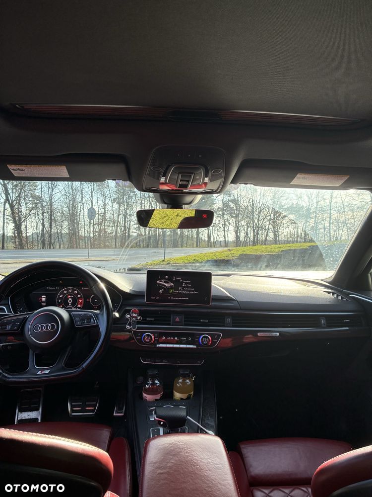 Audi S4 Limousine - 7