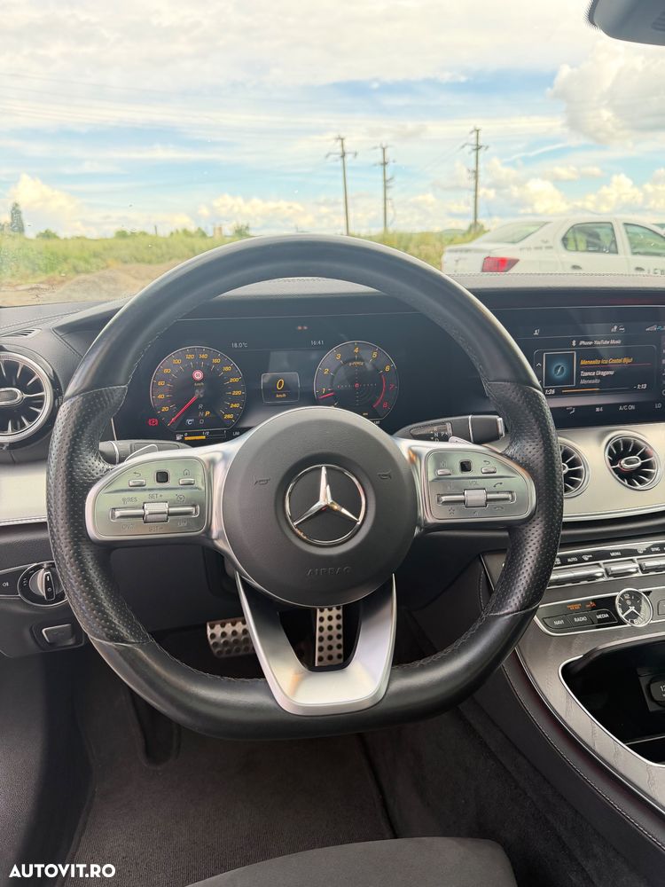 Mercedes-Benz E 200 4MATIC - 8