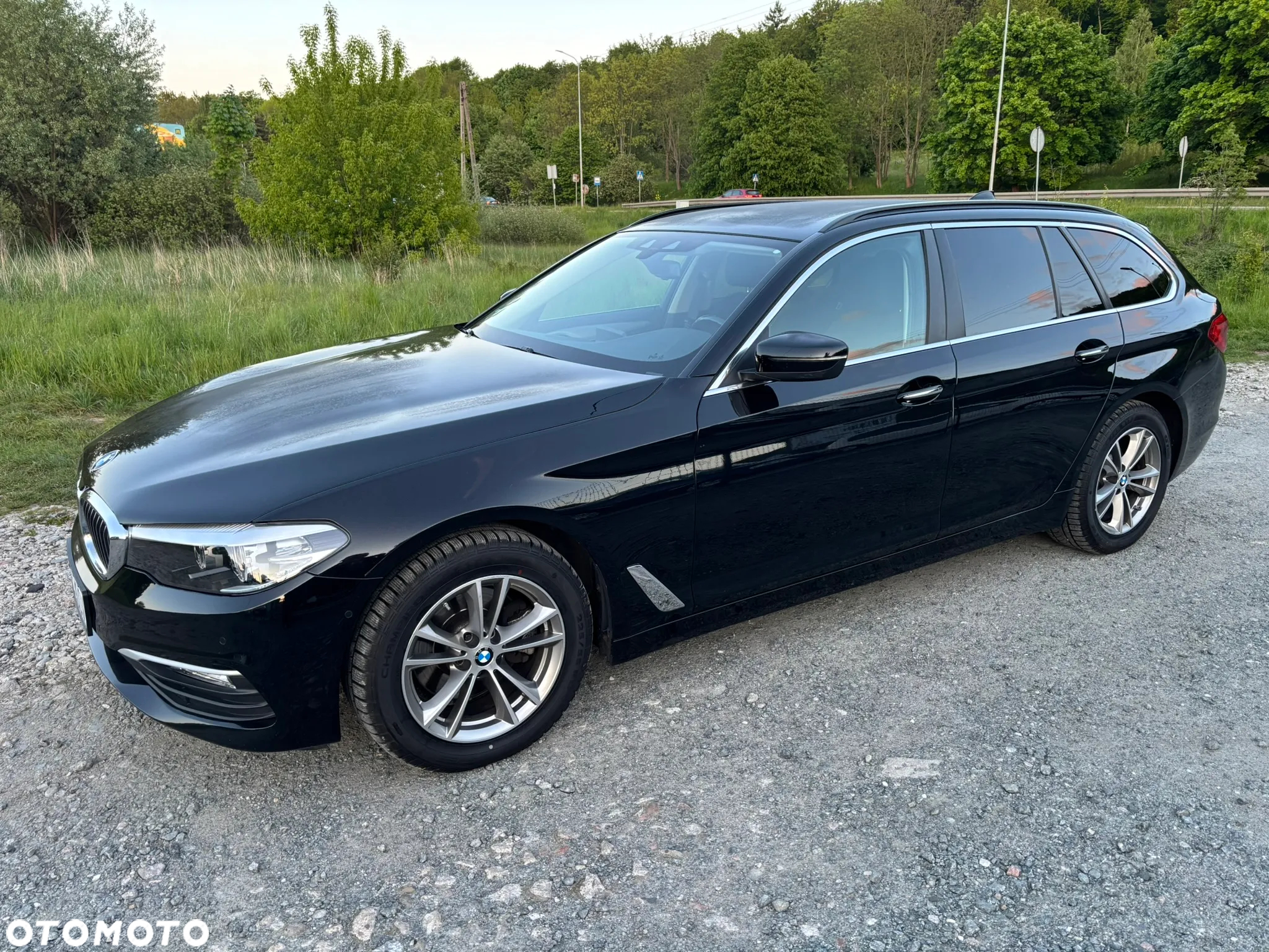 BMW Seria 5 520d xDrive - 22