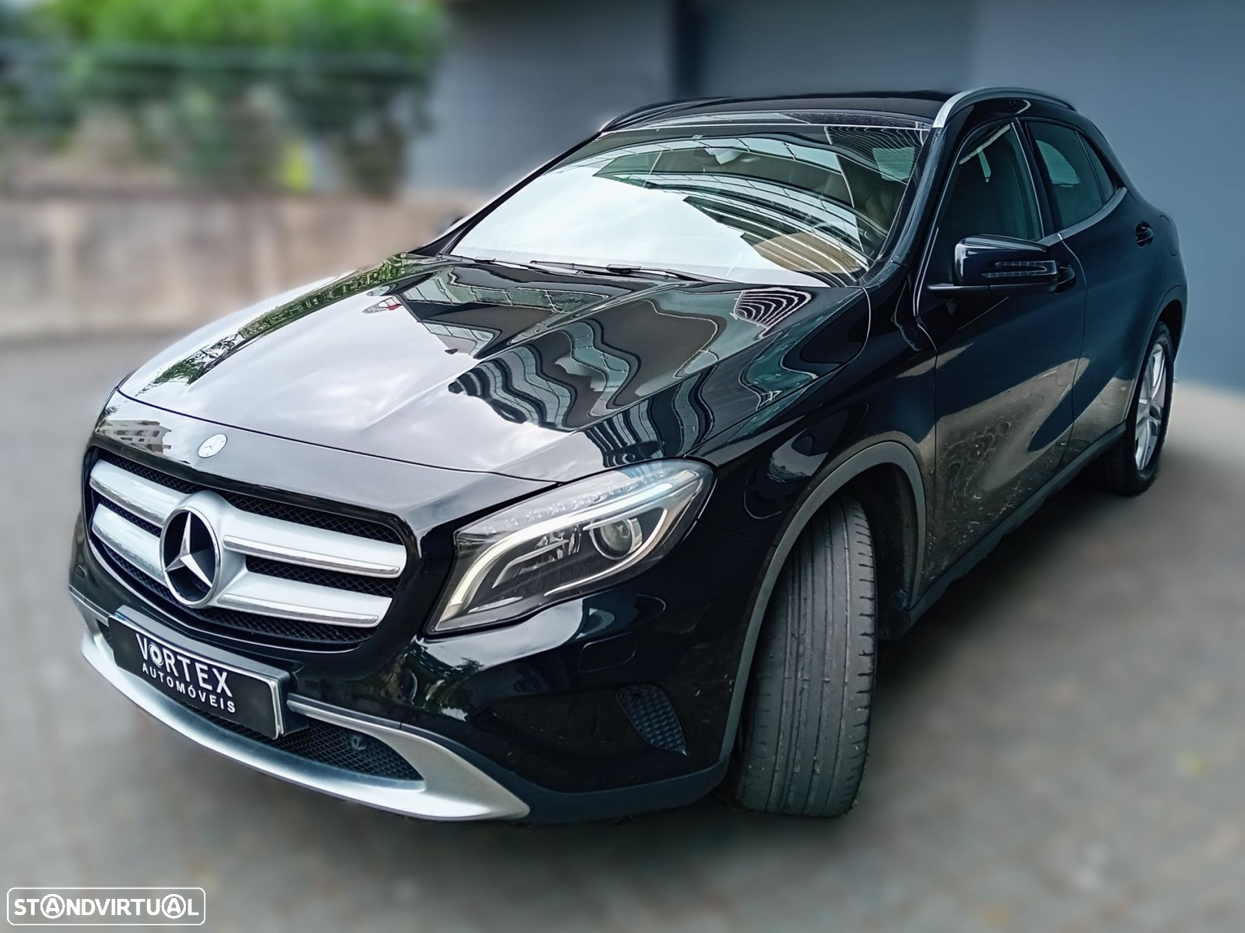 Mercedes-Benz GLA 220 CDi Style 4-Matic - 4