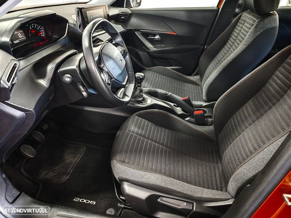 Peugeot 2008 1.2 PureTech Active - 21