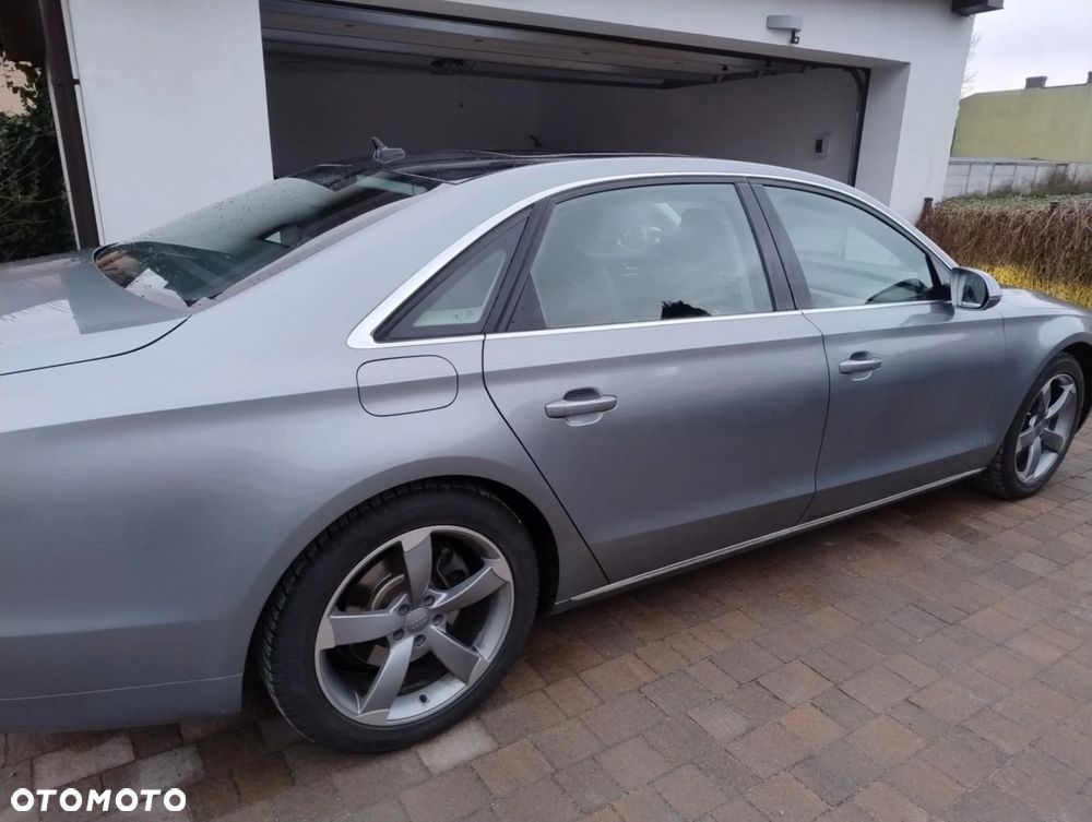 Audi A8 - 11