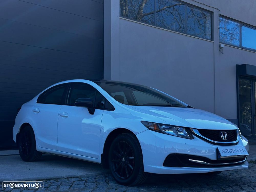 Honda Civic 1.8 i-VTEC Auto Comfort - 3