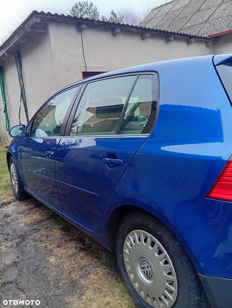 Volkswagen Golf - 9