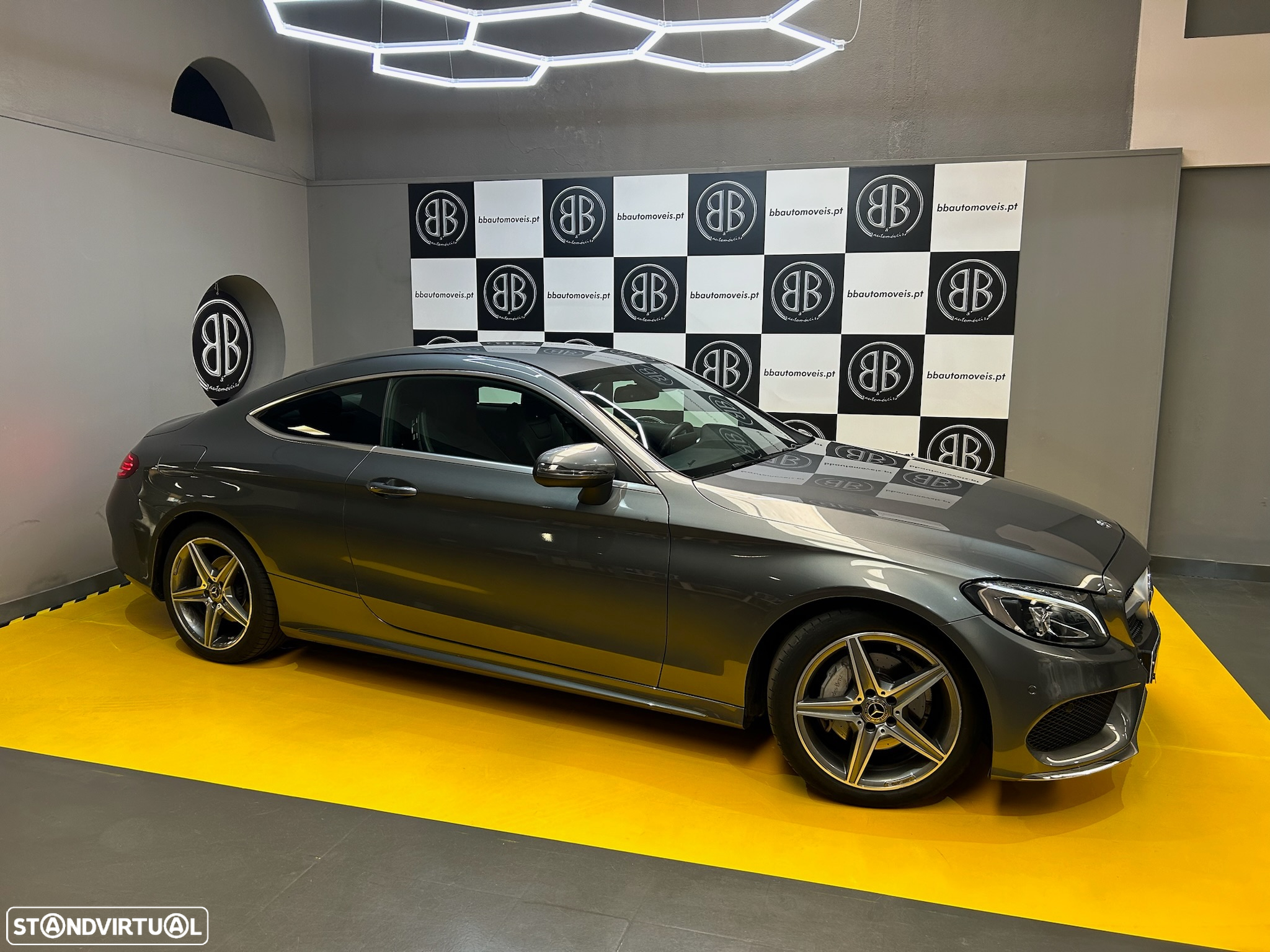 Mercedes-Benz C 180 AMG Line Aut. - 32