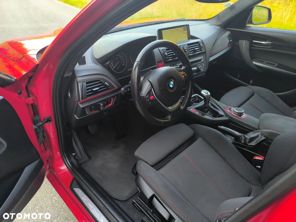 BMW Seria 1 - 22