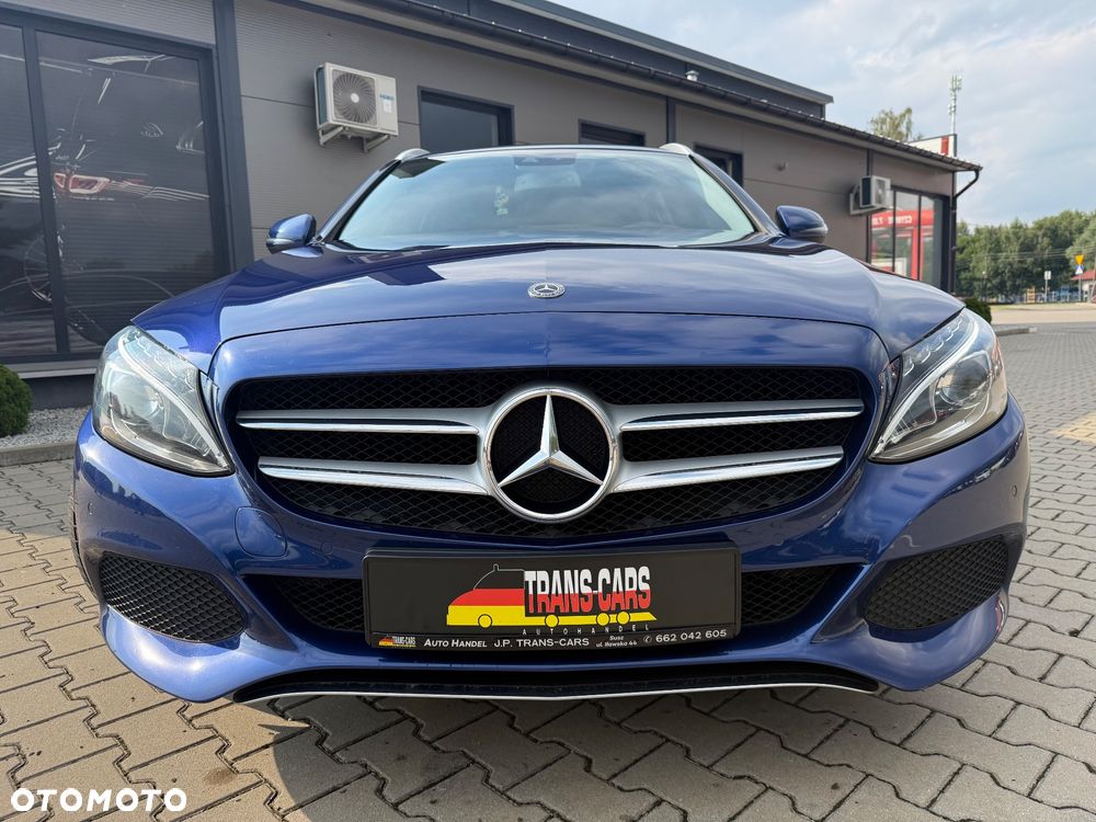 Mercedes-Benz Klasa C 180 (BlueEFFICIENCY) 7G-TRONIC Avantgarde - 3