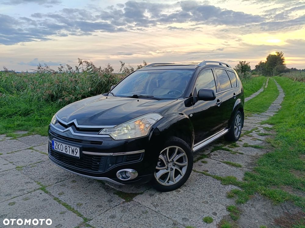 Citroën C-Crosser - 1