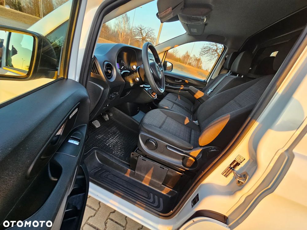 Mercedes-Benz Vito - 17