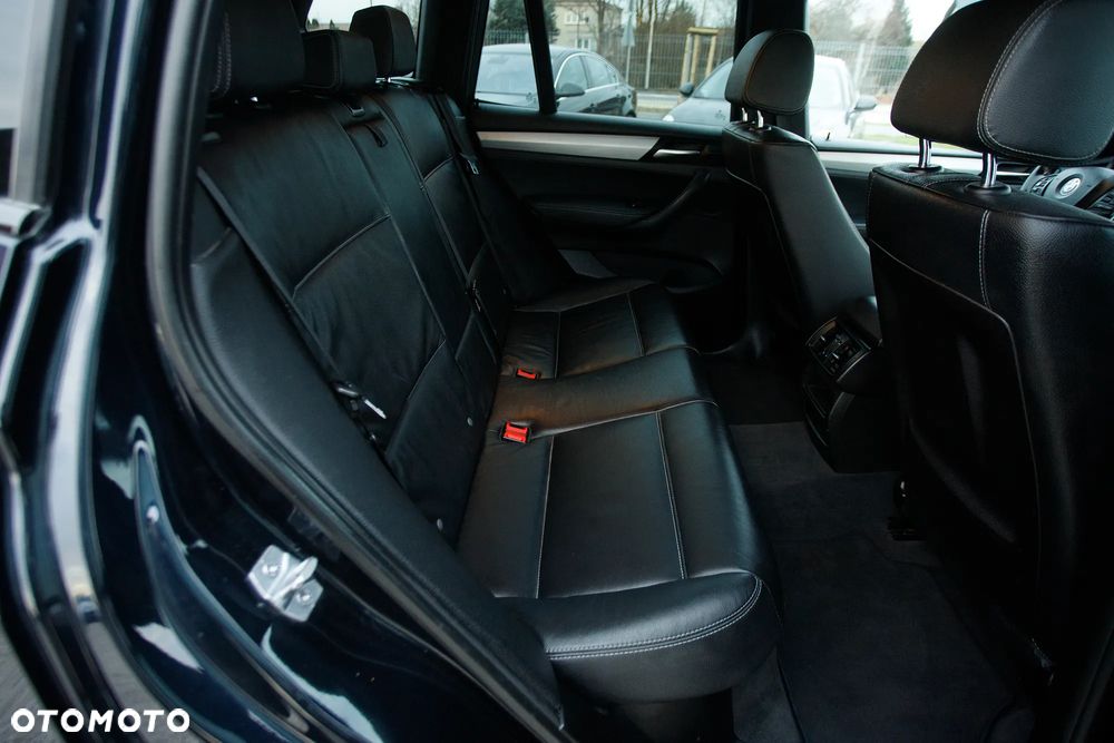 BMW X3 xDrive20d - 32