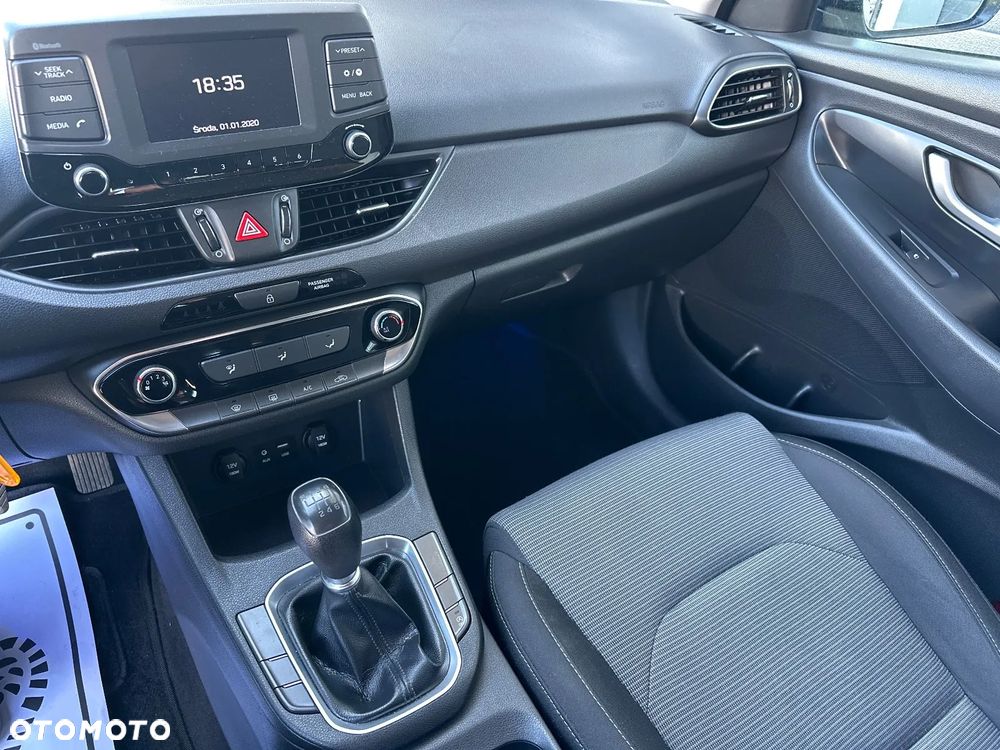 Hyundai i30 - 16