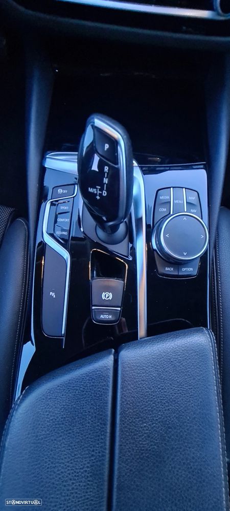 BMW 520 d Line Sport Auto - 11