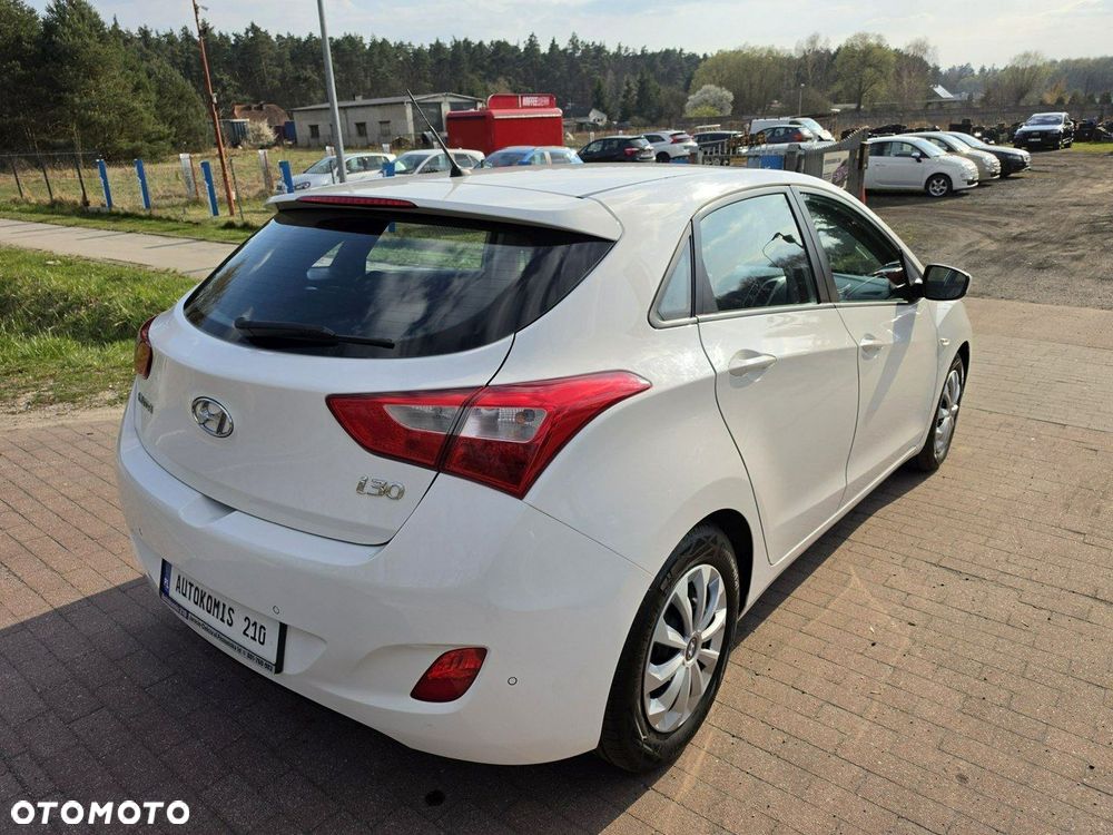 Hyundai i30 1.4 Style - 8