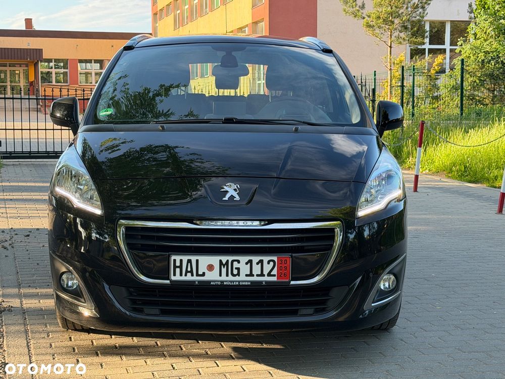 Peugeot 5008 HDI 150 Allure - 8