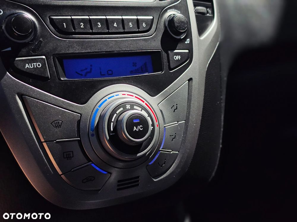 Hyundai ix20 - 32