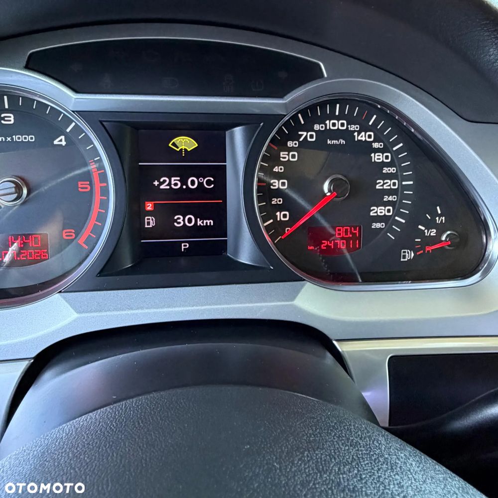 Audi A6 Limousine 3.0 TDI DPF quattro tiptronic - 14