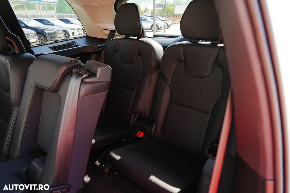 Volvo XC 90 T8 AWD Recharge Geartronic Inscription Edition - 23