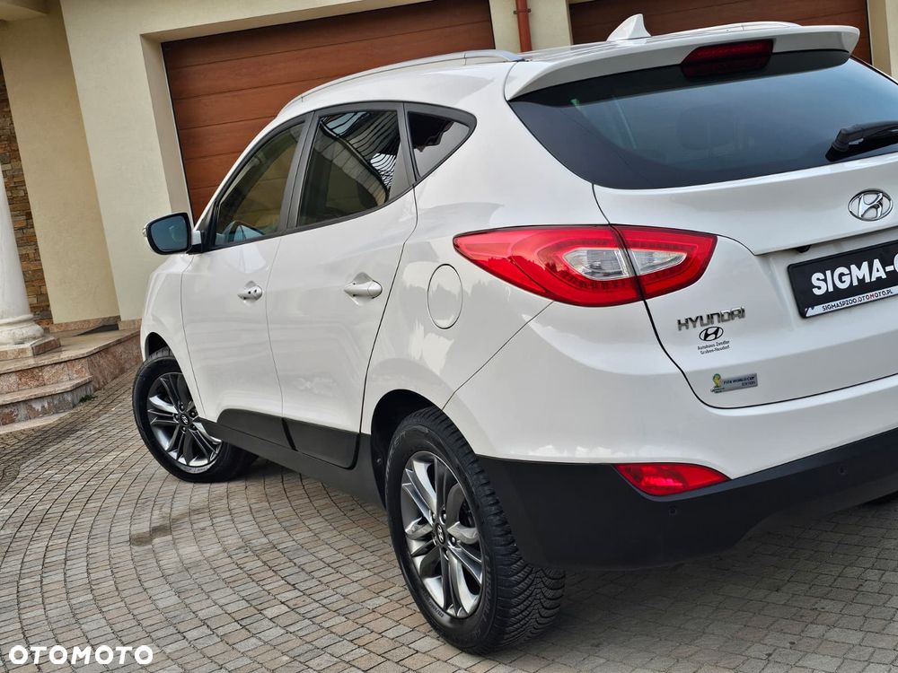 Hyundai ix35 1.6 2WD Fifa World Cup Edition - 35