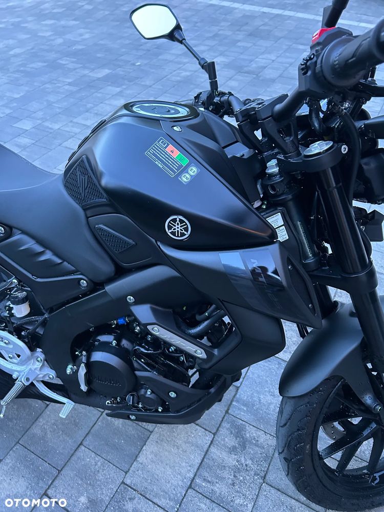 Yamaha MT - 4