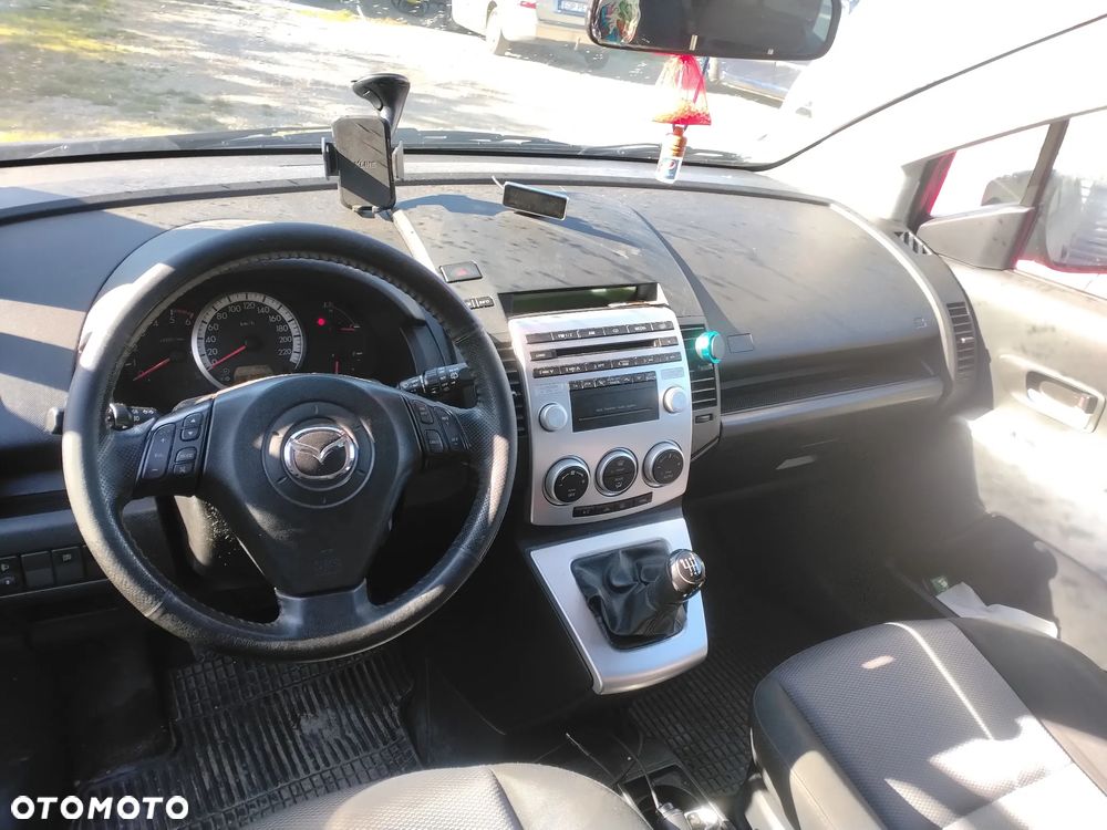 Mazda 5 - 4