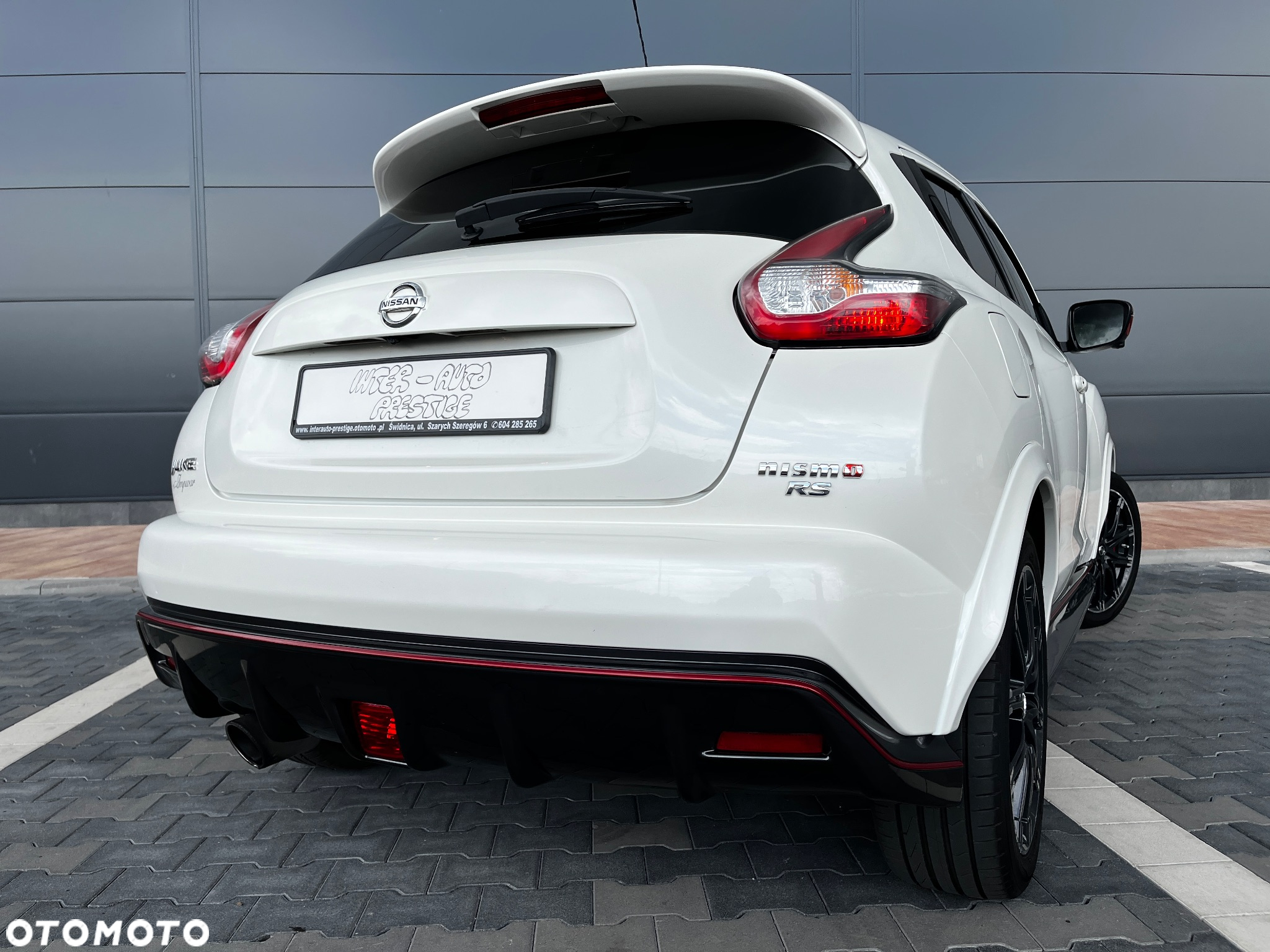 Nissan Juke 1.6 DIG-T Nismo RS 4WD Xtronic EU6 - 7