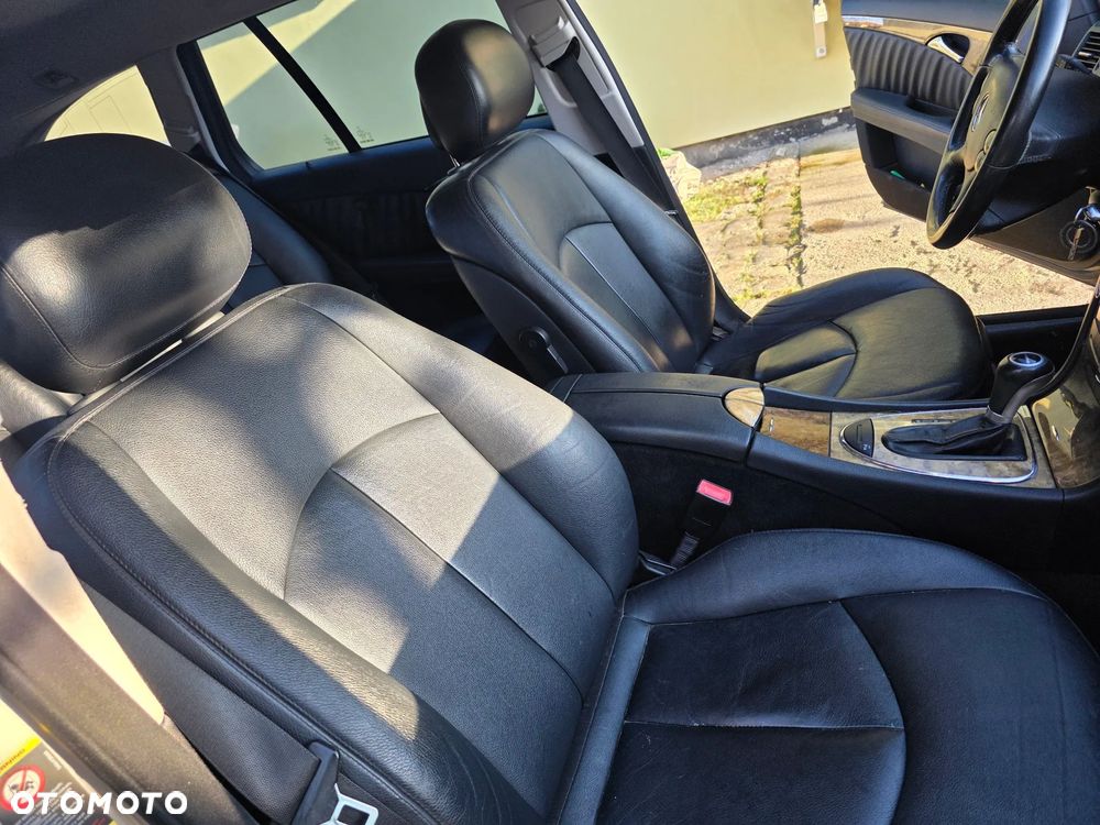 Mercedes-Benz Klasa E 320 CDI 7G-TRONIC Avantgarde BusinessEDITION - 15