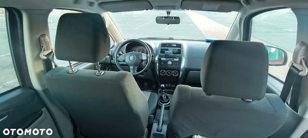 Suzuki SX4 1.9 DDiS DPF 4x2 Comfort - 8