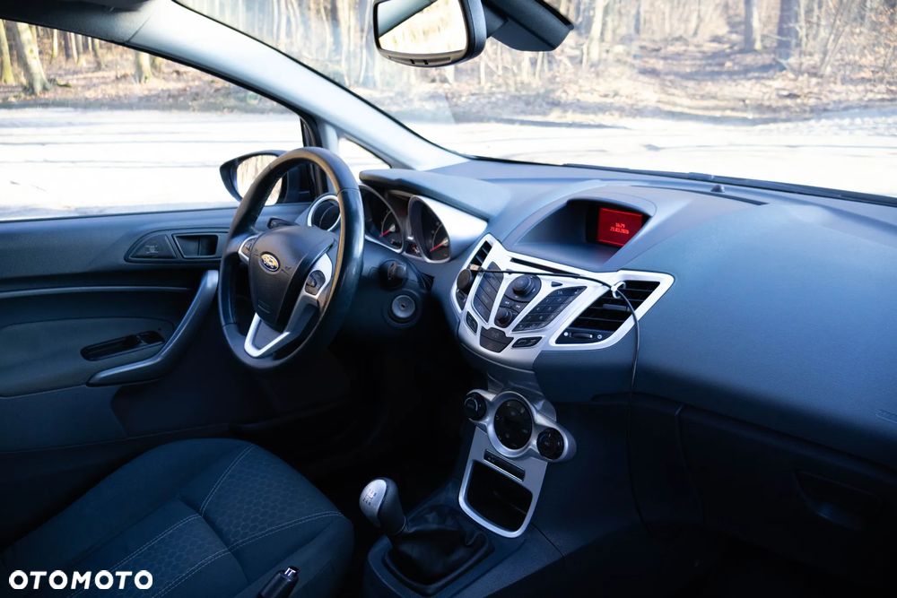 Ford Fiesta 1.6 Sport - 9