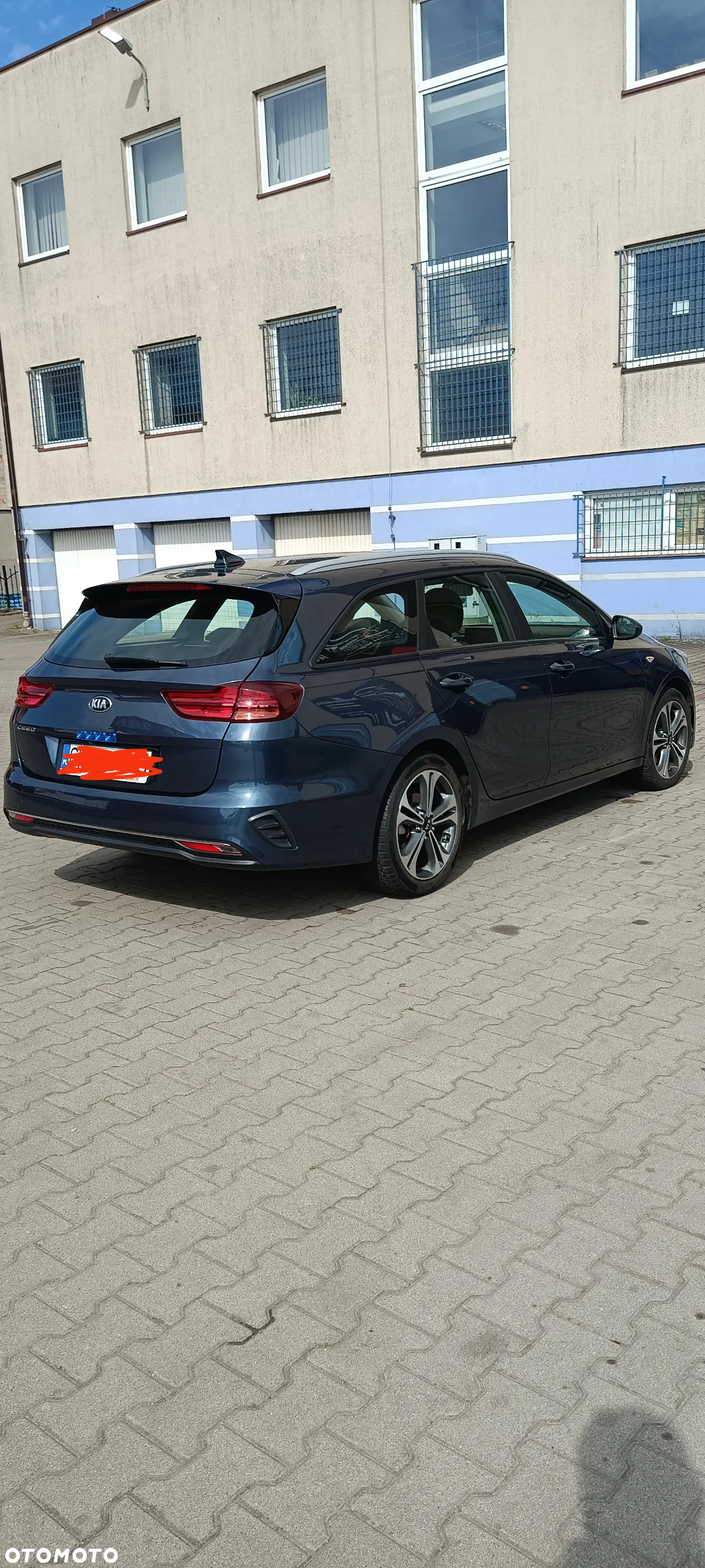 Kia Ceed - 13