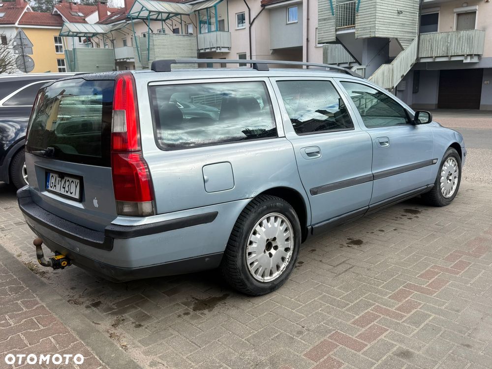 Volvo V70 2.4 T - 14