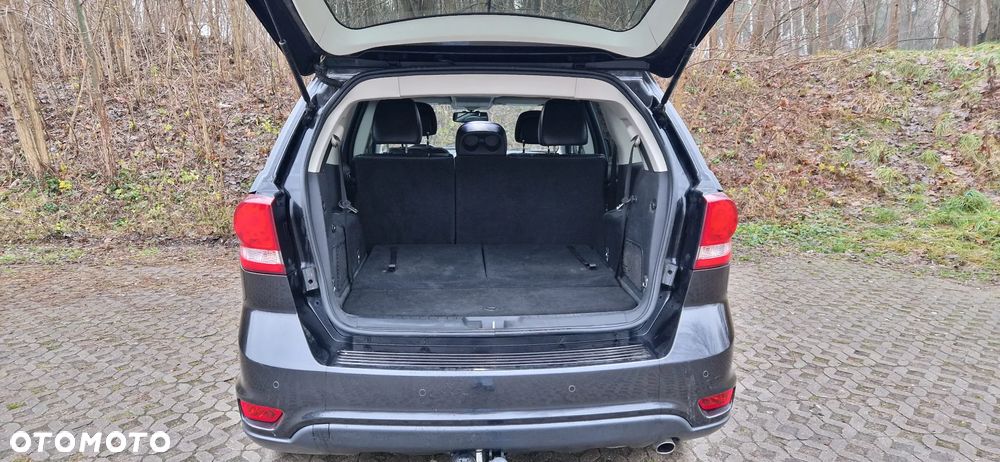 Fiat Freemont 2.0 Multijet Lounge - 13