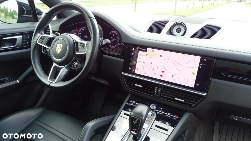 Porsche Cayenne E-Hybrid Platinum Edition - 11