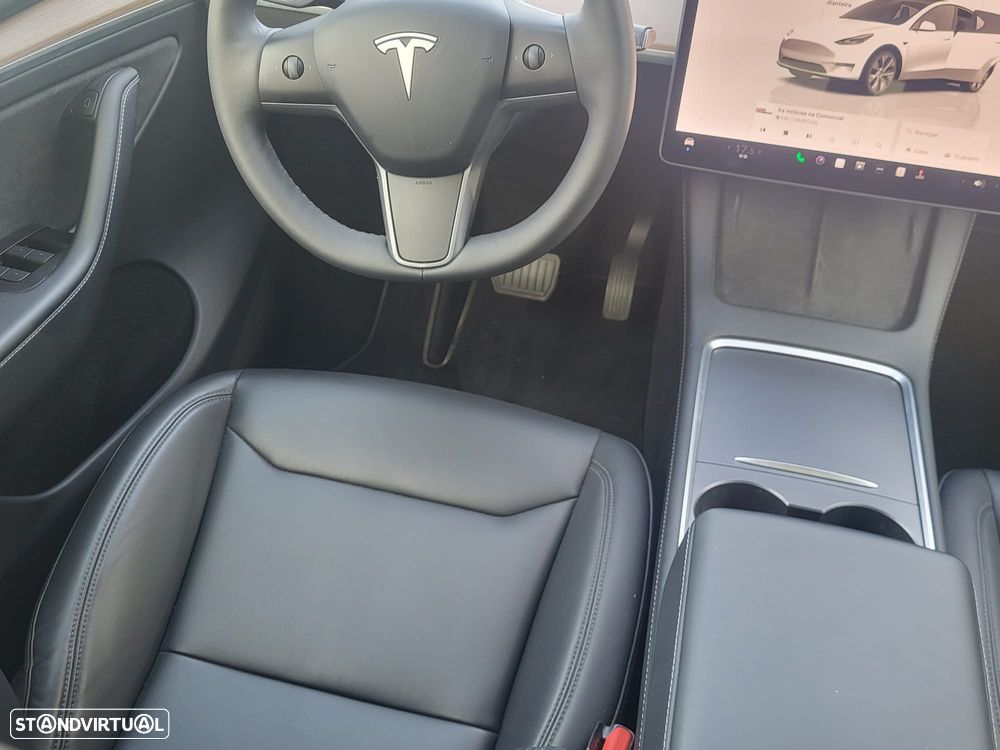 Tesla Model Y Standard - 9