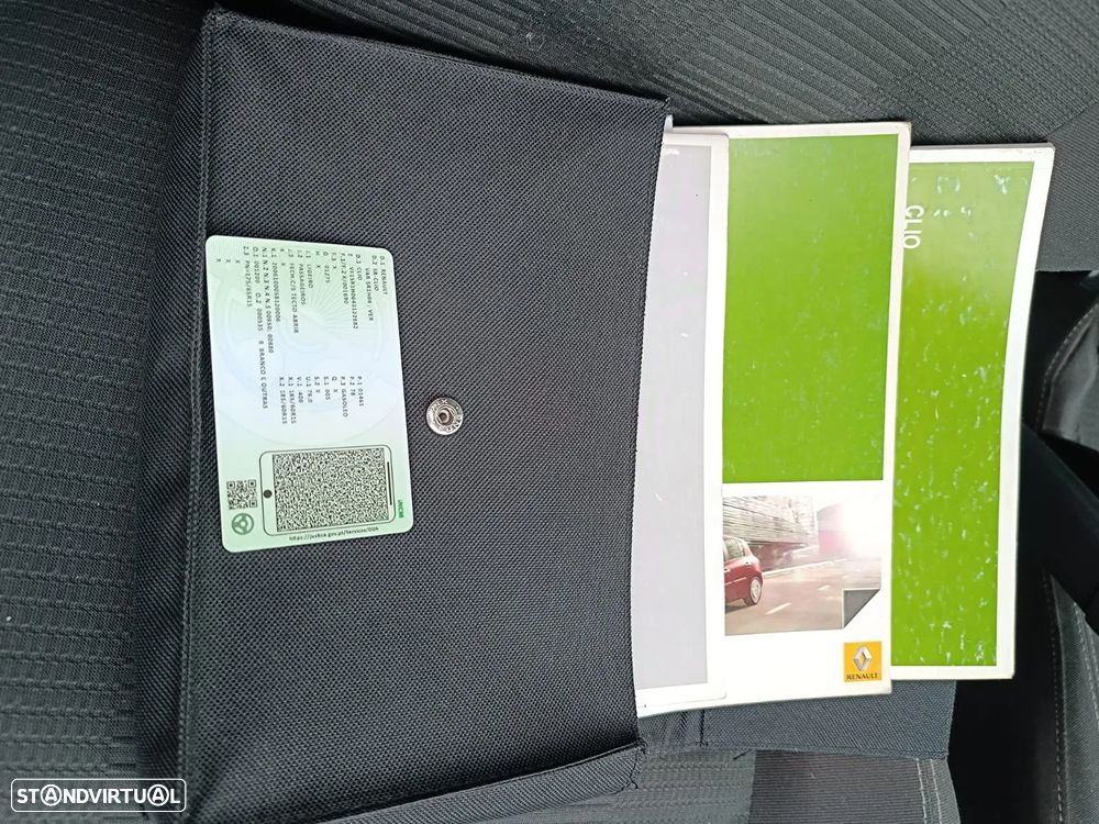 Renault Clio 1.5 dCi Dynamique S - 7