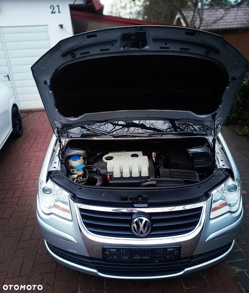 Volkswagen Touran 1.9 TDI DPF Goal - 24