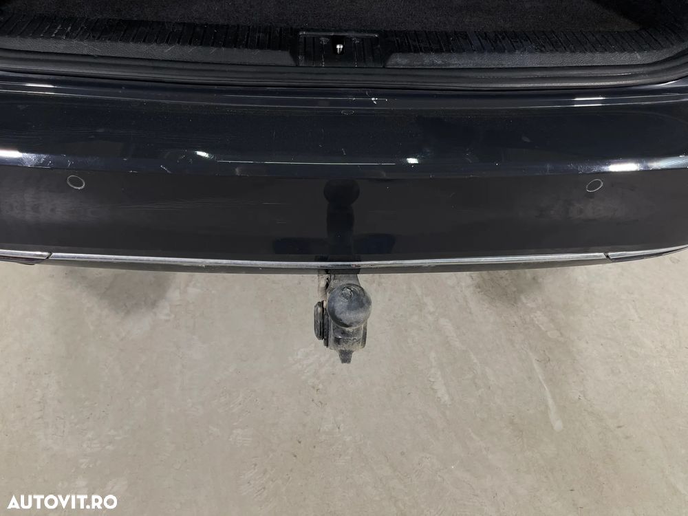 Volkswagen Passat 2.0 TDI DSG Highline - 29