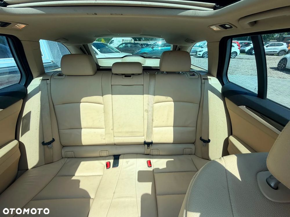 BMW Seria 5 520d Luxury Line - 11