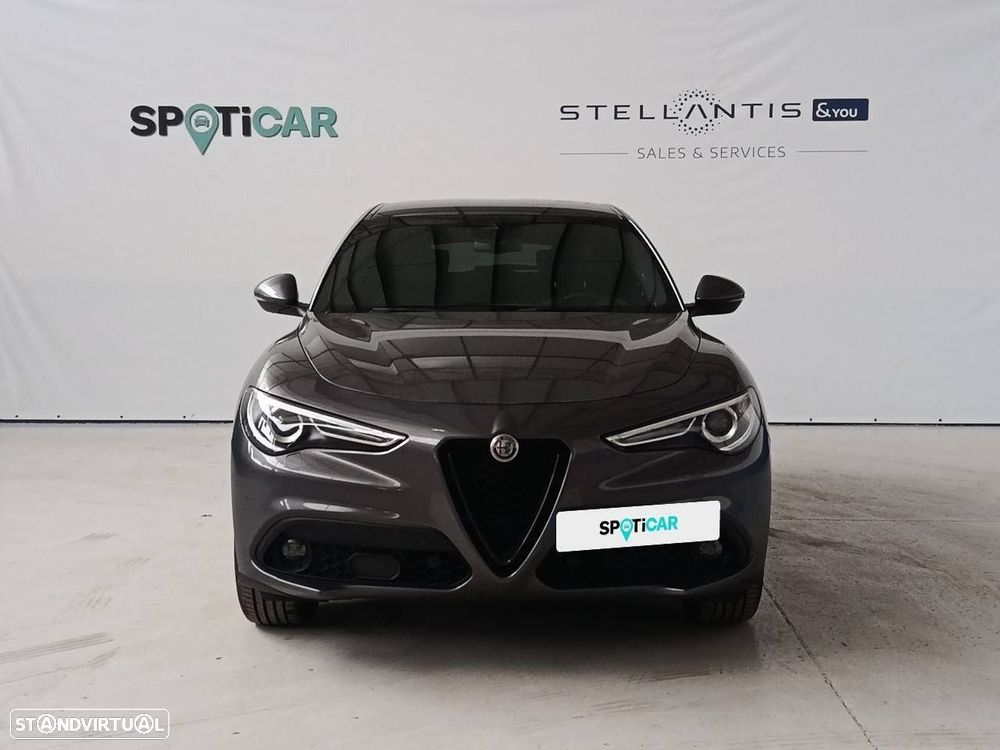Alfa Romeo Stelvio 2.2 D Sprint AT8 - 2