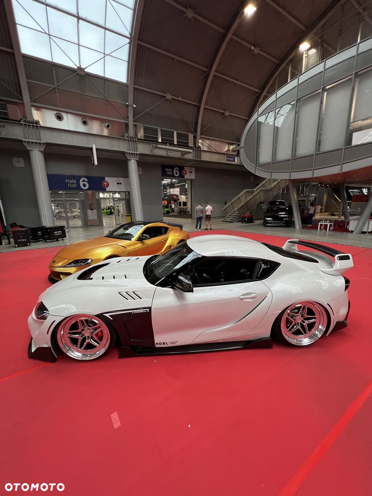 Toyota Supra - 11