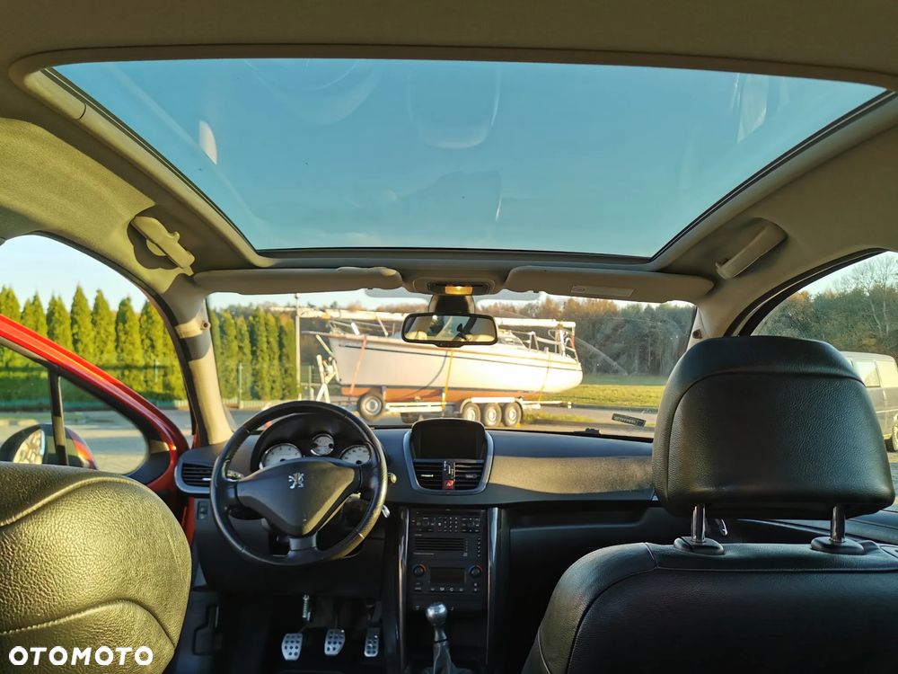 Peugeot 207 1.6 Turbo Platinum - 12