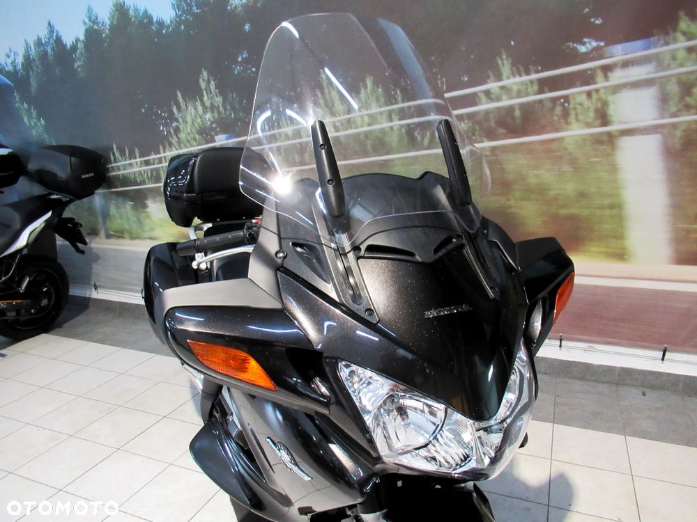 Honda ST - 14