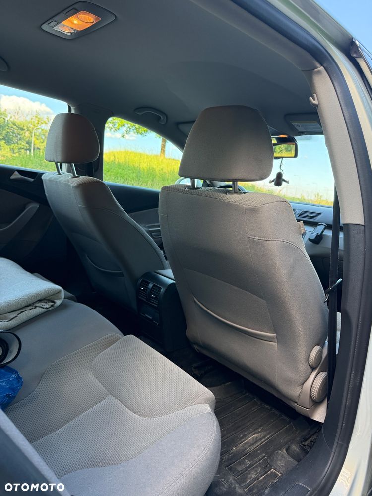 Volkswagen Passat 2.0 TDI DPF Comfortline DSG - 22