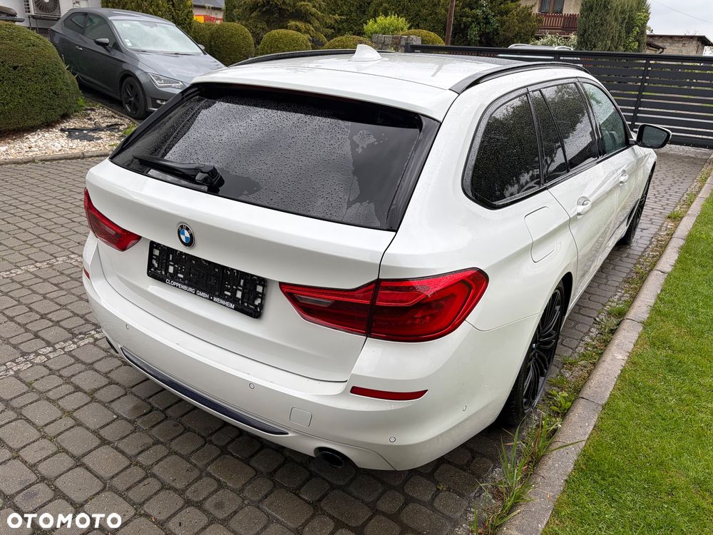 BMW Seria 5 525d Luxury Line - 13