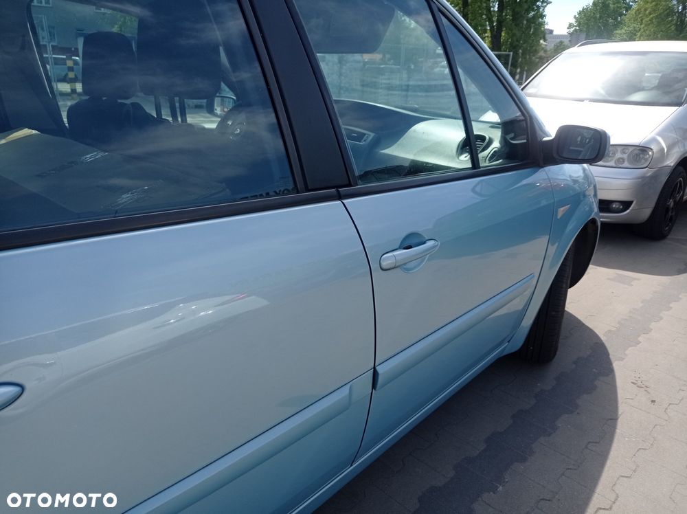 Renault Scenic 2.0 16V Privilege - 13