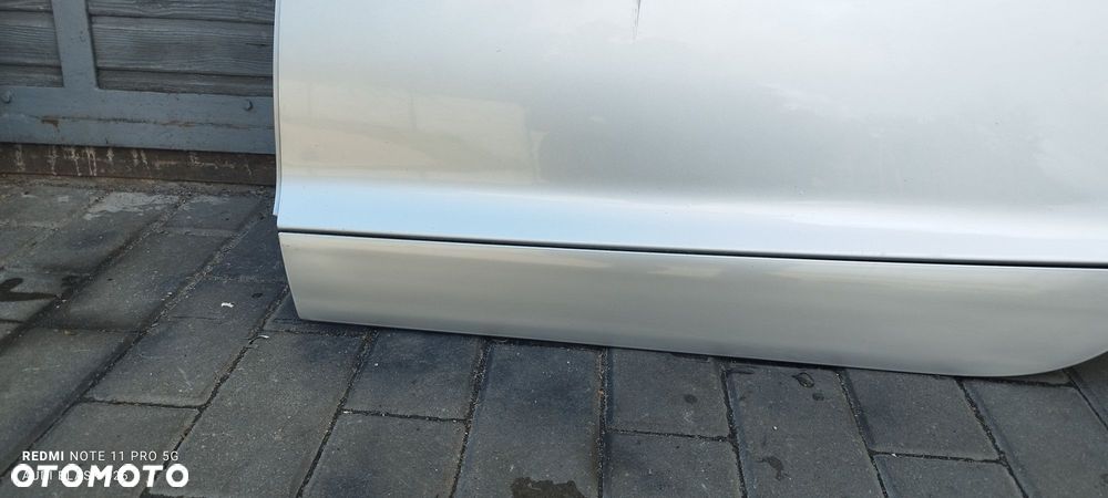 Drzwi LY7W Lewe Tył Audi A6 C6 2.4 B Sedan 2004 rok Części Blask Gołdap - 2