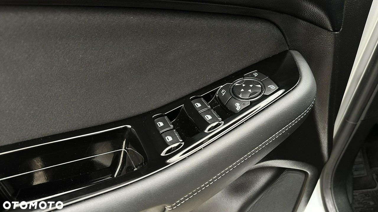 Ford Galaxy - 13